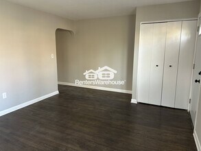 1023 Cedarcroft Rd in Baltimore, MD - Foto de edificio - Building Photo