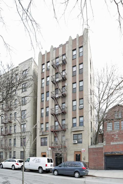 171 E Mosholu N in Bronx, NY - Building Photo