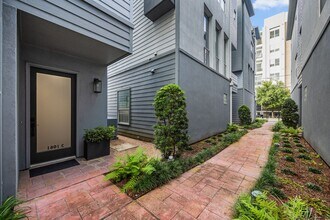 1801 Oneil St in Houston, TX - Building Photo - Building Photo