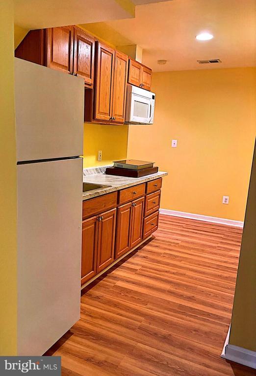8650 Trenton Chapel Way in Manassas, VA - Building Photo - Building Photo
