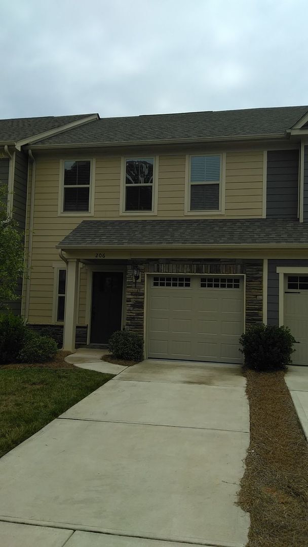 property at 206 Park Meadows Dr