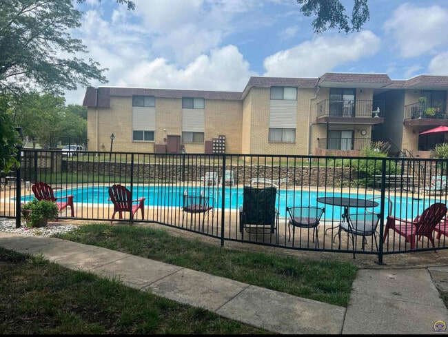 property at 2922 SW Lydia Ave