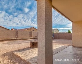 877 W Cedar Tree Dr in San Tan Valley, AZ - Building Photo - Building Photo