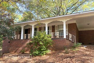 617 Rollingwood Rd in Birmingham, AL - Building Photo