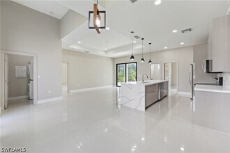 2903 37th St W in Lehigh Acres, FL - Building Photo - Building Photo