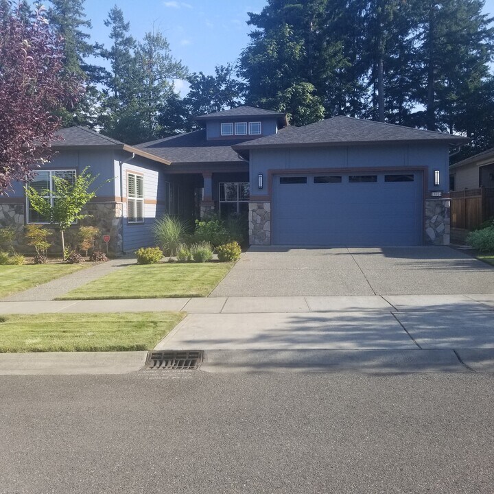 18914 146th St E in Bonney Lake, WA - Building Photo