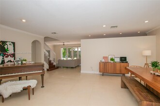 5067 SW 162nd Ave in Miramar, FL - Building Photo - Building Photo