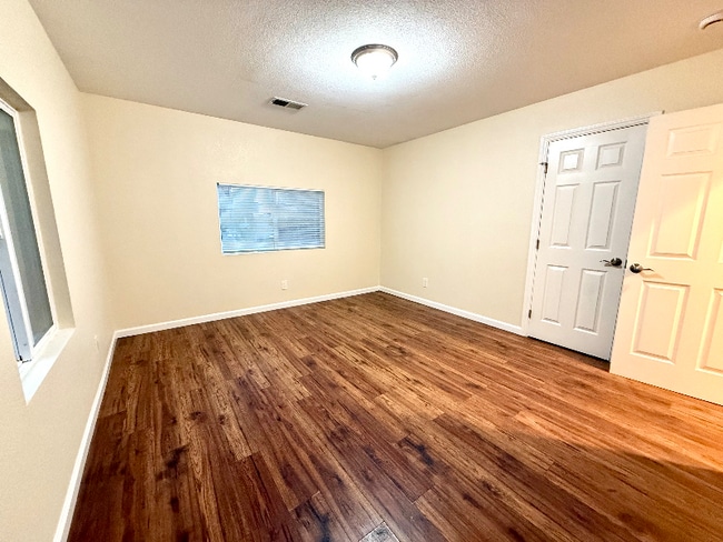 408 Page St in San Jose, CA - Foto de edificio - Building Photo