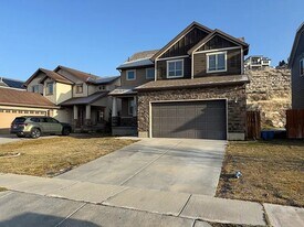 1888 Woodview Dr W in Lehi, UT - Building Photo