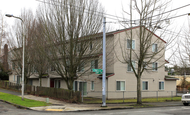 2805 E Cherry St in Seattle, WA - Building Photo - Building Photo