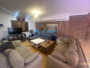 752 Tremont St, Unit 1 in Boston, MA - Building Photo - Building Photo