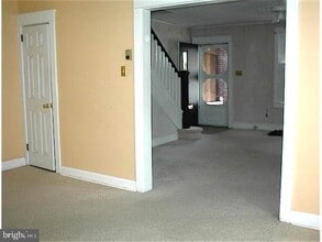8 E Jefferson St in Media, PA - Building Photo - Building Photo