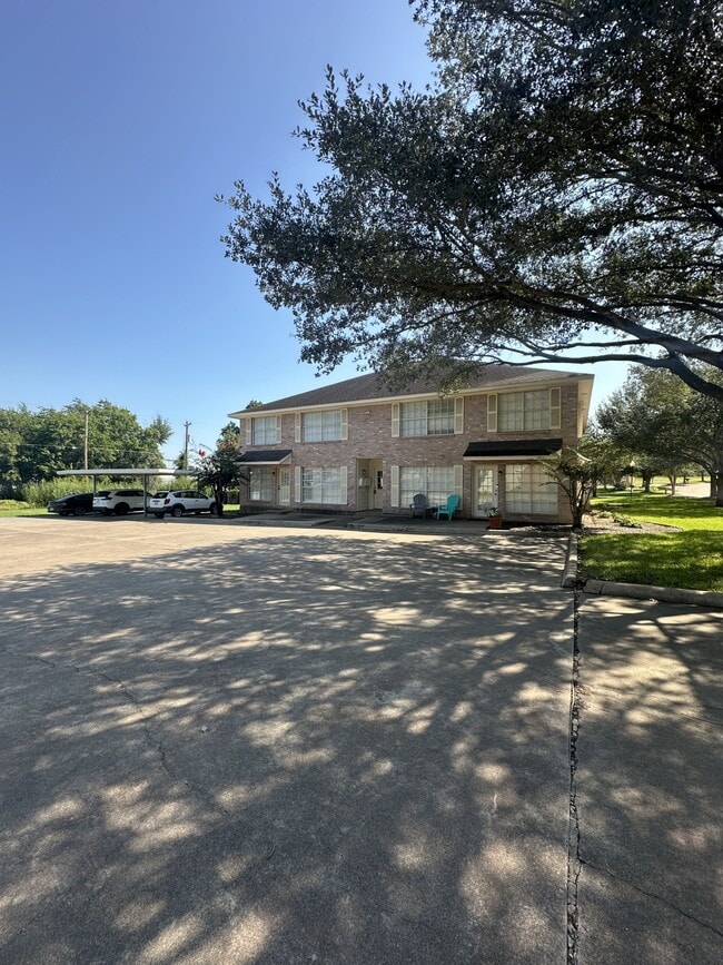 property at 347 Stone Hill Dr