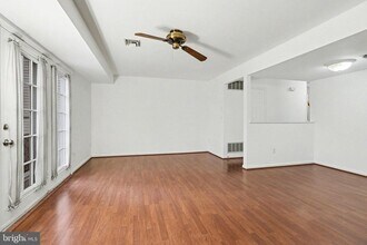 503 Barrington Ct in Palmyra, PA - Building Photo - Building Photo