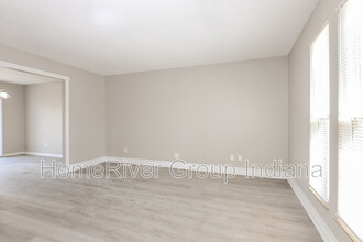 4530 Peachwood Ct in Indianapolis, IN - Building Photo - Building Photo