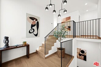 1636 Haslam Terrace in Los Angeles, CA - Building Photo - Building Photo