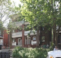 41-47 Jerome St in Toronto, ON - Building Photo