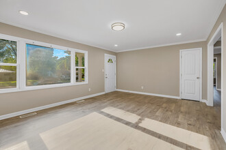 6510 Sheri Dr NW in Huntsville, AL - Building Photo - Building Photo