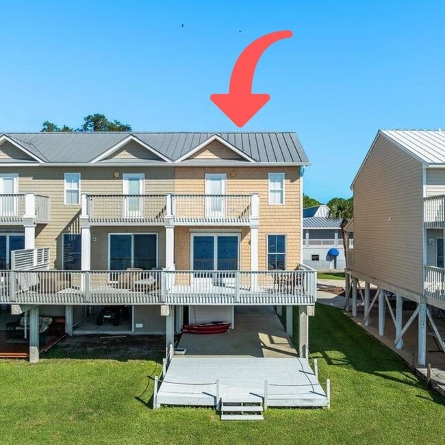 property at 9 Mashes Sands Rd