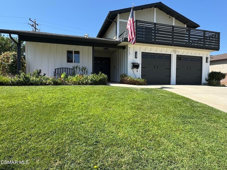 717 N Hudspeth Ave in Simi Valley, CA - Building Photo