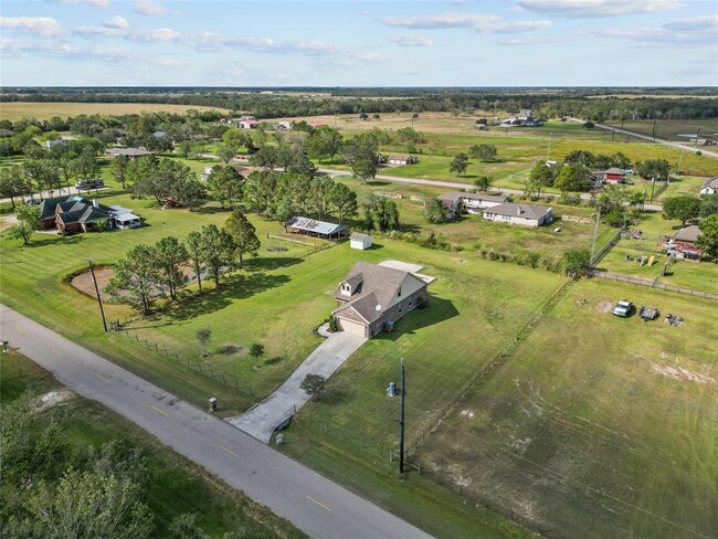 6339 Lewis Ln in Rosharon, TX - Building Photo - Building Photo