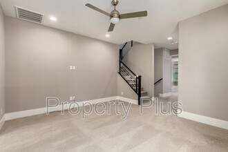 7500 E Via De Luna Dr in Scottsdale, AZ - Building Photo - Building Photo