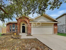 2543 Fox River Ln in Spring, TX - Building Photo