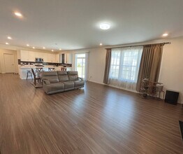 1835 Coralito Ln in Elgin, IL - Building Photo - Building Photo