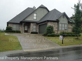 3021 Chelsea Park Ridge in Chelsea, AL - Building Photo