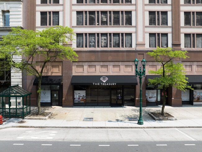 The Treasury in Syracuse, NY - Foto de edificio - Building Photo