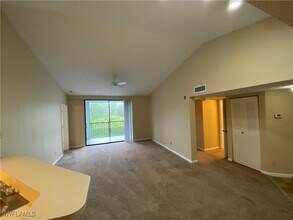13525 Eagle Ridge Dr in Ft. Myers, FL - Building Photo - Building Photo