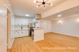 937 S Roberts St in Anaheim, CA - Building Photo - Building Photo