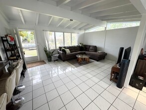 317 Ilimalia Loop in Kailua, HI - Building Photo - Building Photo