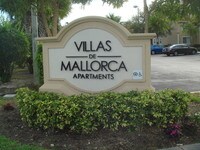 Villas de Mallorca in Miramar, FL - Building Photo - Building Photo