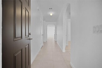 171 Lazy Willow Dr in Davenport, FL - Building Photo - Building Photo