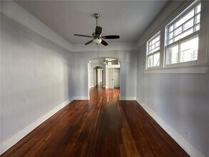 2206 General Taylor St in New Orleans, LA - Foto de edificio - Building Photo