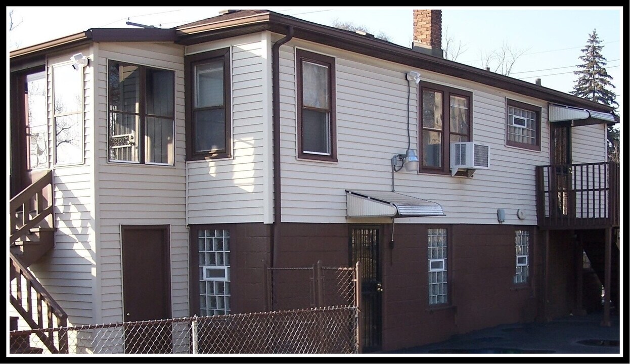 1424 W 25th Ave, Unit First Floor Unit Photo