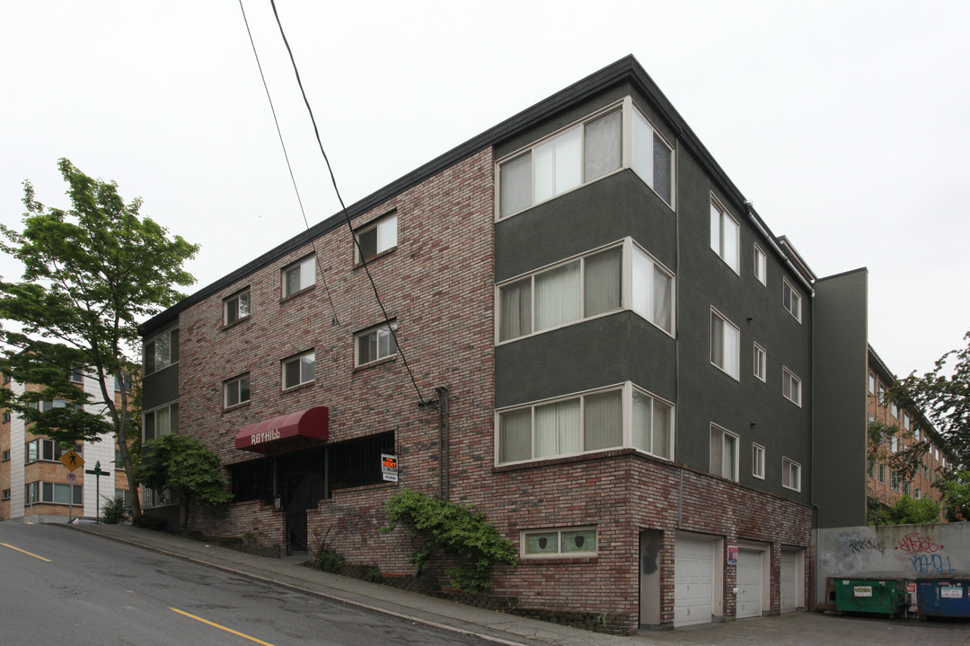 Royhill Apartments in Seattle, WA - Foto de edificio