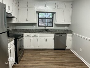 2600 King George Ct NE in Conyers, GA - Building Photo - Building Photo