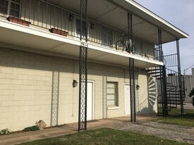 2914 Vickie dr, Unit A in Del City, OK - Building Photo
