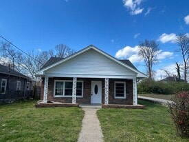 1311 Nutwood St in Bowling Green, KY - Building Photo