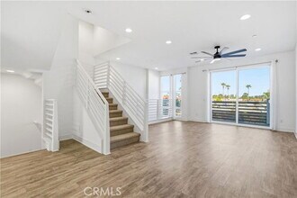 669 W 17th St in Costa Mesa, CA - Building Photo - Building Photo