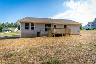 1010 Lauren Cir E in Odenville, AL - Building Photo - Building Photo