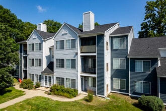The Reserve at Southgate in Southgate, MI - Foto de edificio - Building Photo