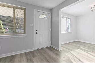 118 Macfarlane Dr in Pittsburgh, PA - Building Photo - Building Photo