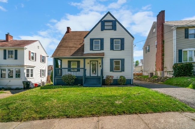 609 Owens St in Aliquippa, PA - Building Photo - Building Photo