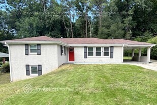 1688 Mary Lou Ln SE in Atlanta, GA - Building Photo