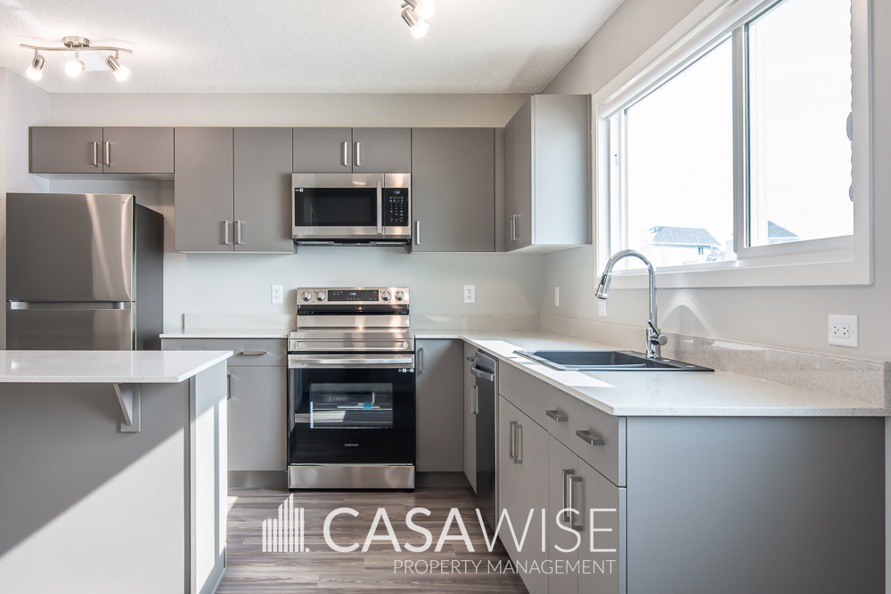 6231-6176 176 Ave NW in Edmonton, AB - Building Photo