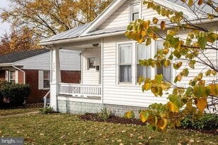 775 Collicello St in Harrisonburg, VA - Building Photo