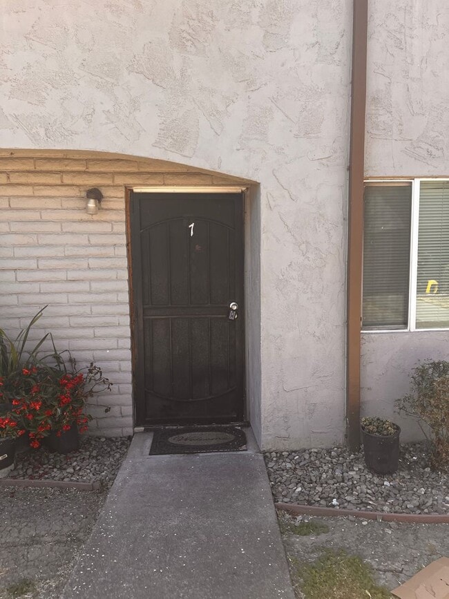 property at 1224 Dana Dr